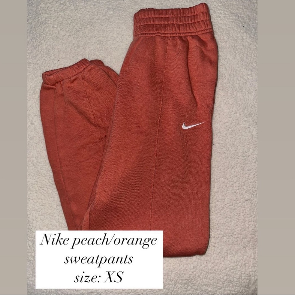 Nike women Sweatpants - Peach/Orange